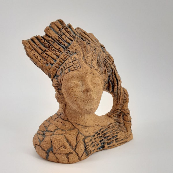 Sculpture buste de femme, inspiration Terre
