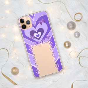 Funda transparente K-Pop OT7 Corazón morado de dibujos animados con siete y mariposas con espacio para tarjetas fotográficas para iPhone®