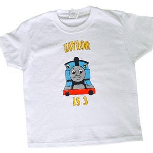 Personalisiertes Thomas die kleine Lokomotive T-Shirt | Benutzerdefinierte Name Geburtstagsgeschenk