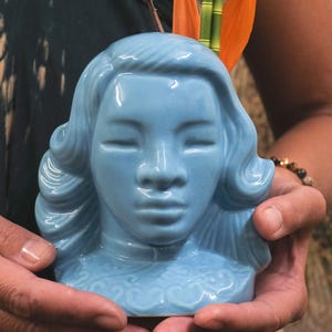 Blaue Lady Tiki Tasse