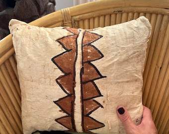 Authentic Vintage Tongan Tapa Cloth Cushion Cover | Handmade Polynesian Tribal Pillow