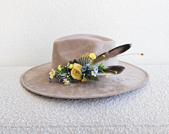 Boho Hat Piece | Floral & Duck Feather Magnetic Brooch