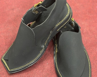 Handgjord svart läder Peshavari Chappal, Kaptaan Sandal
