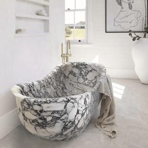 Specialtillverkat marmorbadkar - Specialtillverkat badkar - travertinbadkar - calacattabadkar