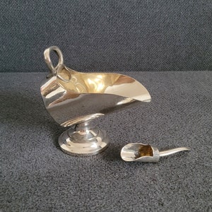 Vintage silver-plated sugar bowl with a scoop by ISRAEL SIGMUND GREENBERG & Co