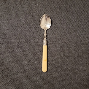 Antique 925 sterling silver spoon with handmade engraving, made in England