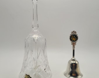 Bellissimo set vintage di due campane da collezione