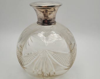 Elegant antique cut glass perfume bottle