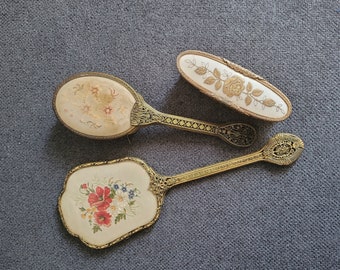 Juego de tocador vintage para señoras.