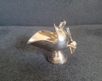 ボトル立て　ボトルスタンド　アンティーク　置物 ヴィンテージシルバーメッキのボトルスタンド。 - Etsy 日本
