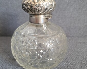 イギリス製 香水瓶 MADE IN ENGLAND 英国アンティーク クリスタル香水瓶 1901 - Etsy 日本