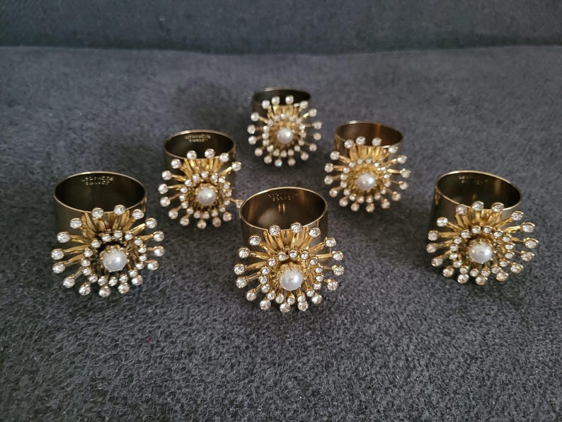 Joanna Buchanan Pearl Star Napkin Rings - Thumbnail 2