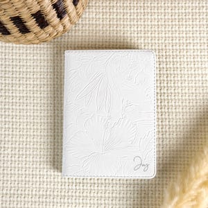 Custodia in pelle per Kindle con motivo floreale bianco retrò, custodia personalizzata per Kindle, custodia per tutti i nuovi Kindle 7" 2024, custodia per Kindle Paperwhite 12a e 11a generazione