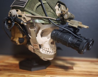 Skull Stand | Skull Helmet Stand