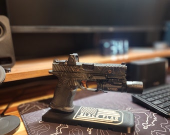 Custom Engraved Pistol Stand: Durable PLA Plus Display
