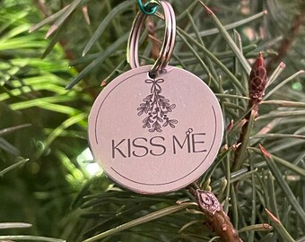 Mistletoe Pet Tag