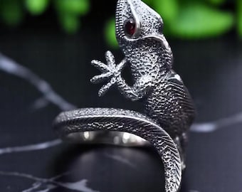 Lizard Silver Adjustable Ring - Gecko Chameleon Silver Open Ring - for Men and Women - Reptile Punk Goth Jewelry - with Red Crystal