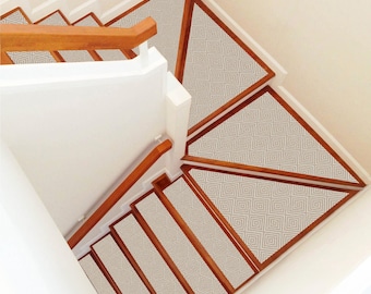 Alfombra para escaleras, alfombra personalizada, rectangular, triangular, trapezoidal y más, alfombras para escaleras de cualquier forma, alfombra hecha a medida, alfombra triangular para escaleras.