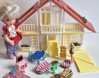 Miniature Dream House | 1978 A-Frame Playset Diorama (1:8 Scale)