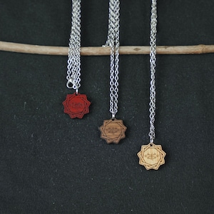 Small Wooden Nine-Pointed Star Necklace  |  Nine-Pointed Baha&#39;i Ringstone Symbol Engraving Necklace  |  Baha&#39;i Necklace | Baha&#39;i Jewelry