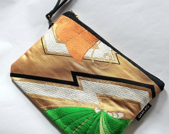 Clutch bag  "Cho".  From Vintage kimono silk zip Travel bag, makeup bag, evening bag