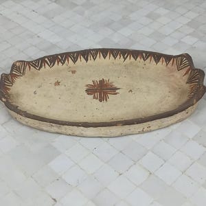 Handmade Berber Pottery Plate from the Rif – Authentic Moroccan Clay Dish, Artisan Decorative Plate