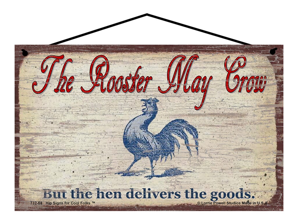 HomDeo Targa In Metallo The Rooster May Crow – 8x12 Pollici, Decorazione Da Parete In Latta, Con Angoli Arrotondati E Fori