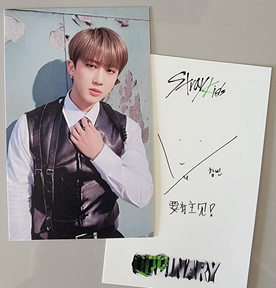 Stray Kids Oddinary YZY With Fans Video Call Fan Sign R2
