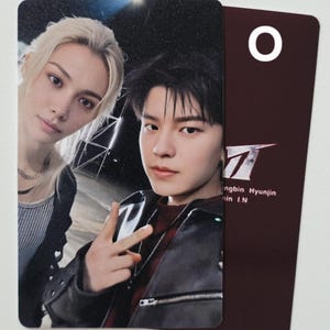 Stray Kids : Giant Japan POB Unit Photocards