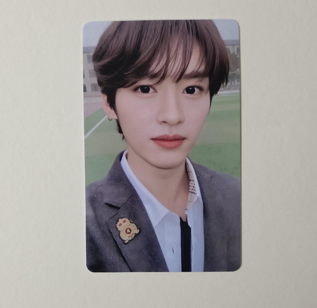 Stray Kids : Lee Know - Go Live Limited Edition Photocards - Etsy