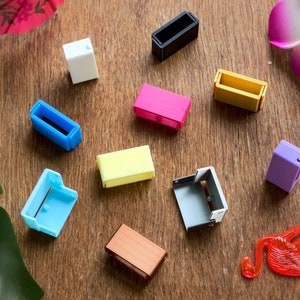 MagicBand Plus Keeper: Secure SnapLock Clasp