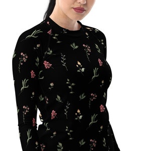 Black floral women&#39;s rash guard, long sleeve shirt with UV protection, modest swimwear, water sports, beach wear, resort wear