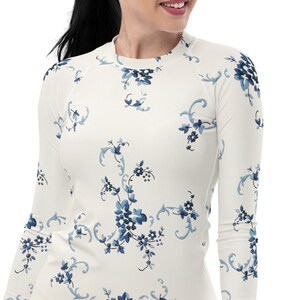 Women&#39;s rash guard blue flowers,long sleeve shirt with UV protection, modest swimwear, water sports, beach wear, resort wear
