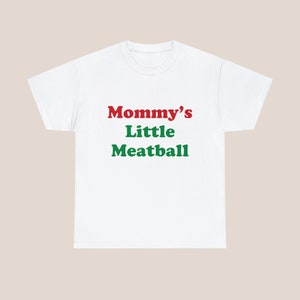 t-shirt do Meatball pequeno da mamã | Vibrações italianas atrevidas | Presente exclusivo direto de Little Italy NYC