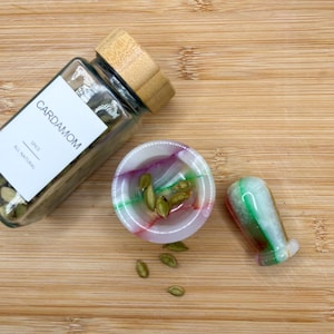 Green Onyx Mortar and Pestle: 2" Mini Kitchen Decor image 2