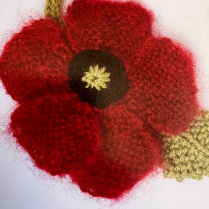 knitted flowers - Poppy