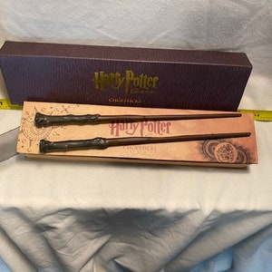 Harry Potter Pair of Wand Shaped Chopstick Exhibition Limited Edition