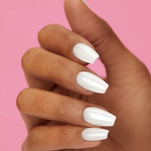 Press On Nails, Acrylic