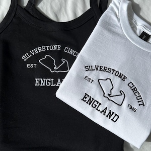 Camiseta bordada do circuito de Silverstone: Fã do GP da Grã-Bretanha de Fórmula 1 imagem 11