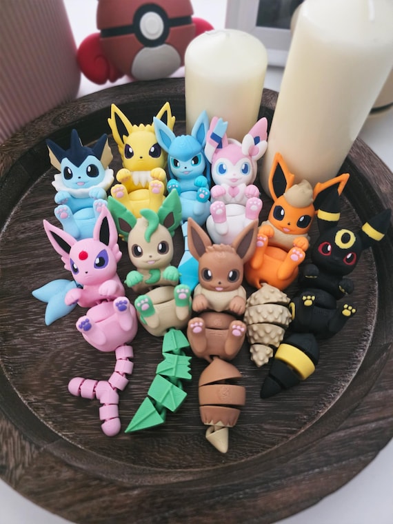 Eevee Evolutions Pokemon Fidget Keychain | 3D Printed | Eevee
