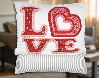 Gehäkelte Liebesbuchstaben Kissenbezug | Quadratischer Kissenbezug | Romantische Cottagecore Wohnkultur | Gemütliches Häkelkissen | Valentinstag Geschenk