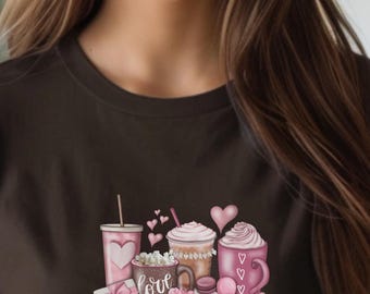 Valentinstag Kaffee Shirt, Pink Liebesbecher T-Shirt, Herz Kaffee Grafik, Valentinstag Shirt, Kaffee Liebhaber Geschenk, Eiskaffee
