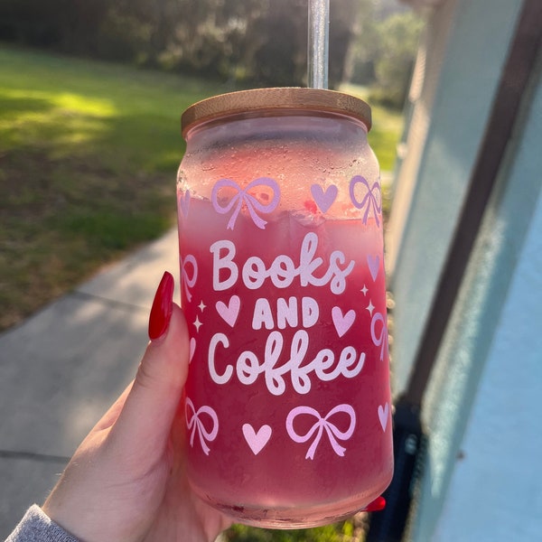Coquette Books and Coffee Sipper Glass 16oz- Beer Can Cup with Straw, Pink Bow Bookish Reader Gift Soft Girl Tea Glass Aesthetic Iced Coffee