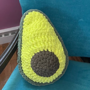 Crochet Avocado Plush Pillow - Pattern