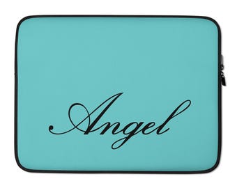 Capa para laptop com caligrafia turquesa de anjo, estilo esotérico, nicho Tumblr 2014-2016, caprichosa.