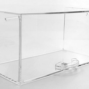 T&#39;z Tagz New Clear Acrylic Showcase Collector Display Box Fits 10.5 x 5.5 x 5.5