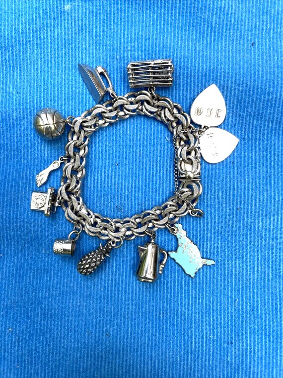 UNIQUE Estate 925 Sterling Silver Charm Bracelet - Gem