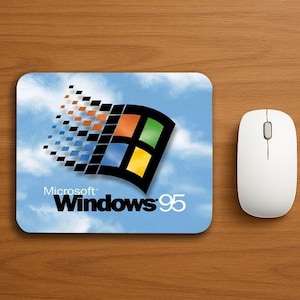 Windows 95 Mouse Pad: Retro PC Gaming Desk Mat