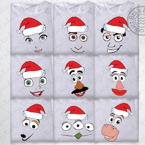 Può includere: Nove magliette bianche con facce di cartoni animati che indossano cappelli di Babbo Natale. I volti sono di vari personaggi con diverse forme di occhi, nasi e bocche. I cappelli di Babbo Natale sono rossi con finiture bianche.