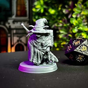 Cat Wizard, Mage, Sorcerer Witch Hunter DnD Miniature, Dungeons and Dragons Mini, Hero Dungeon Quest, RPG Game, DnD Gift, Critical Role, 5e